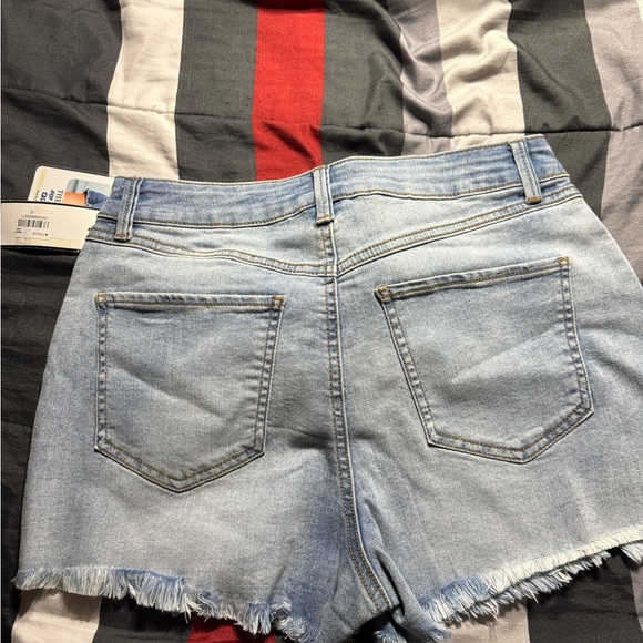 Rewash High Rise Shorts - Picture 3 of 3